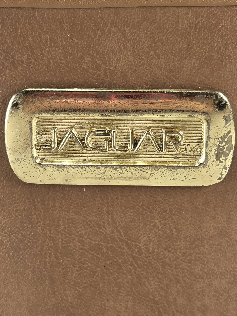 Jaguar vintage travel